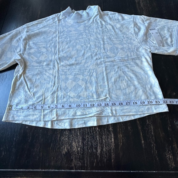 Urban Outfitters BDG Mock Neck Geometric Pattern Shirt. Size XS. BlueCream. - Picture 7 of 9